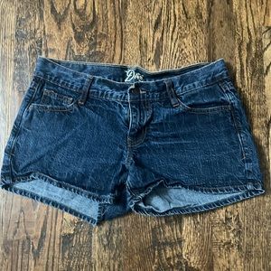 ‘The Diva’ old navy shorts size 6